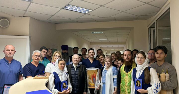 O copie a Icoanei Maicii Domnului „Pâinea Vieții Veșnice” a fost dăruită Secției Chirurgie 2 a Spitalului de Medicină Urgentă din Chișinău